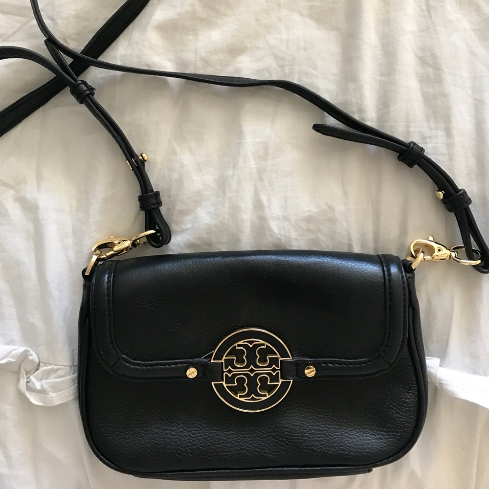TB black crossbody